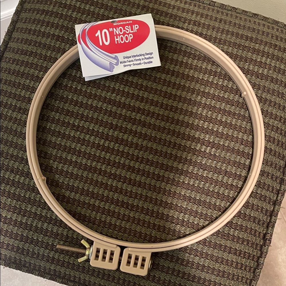 No-Slip Quilting or Embroidery Hoop